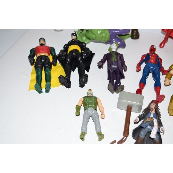 DC Comics Mixed Loose Action Figure Toy Lot Batman Robin Superman avengers - Picture 10 of 16